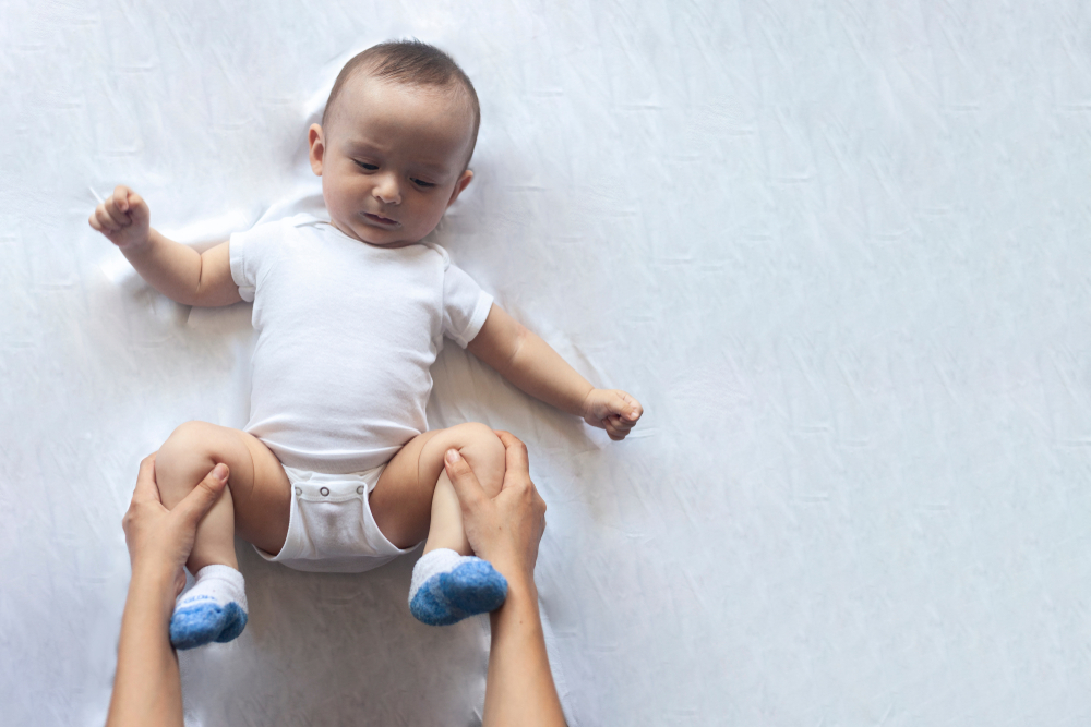 Bebê com displasia: abordagens podem eventualmente ser complementadas por meio da luxação cirúrgica